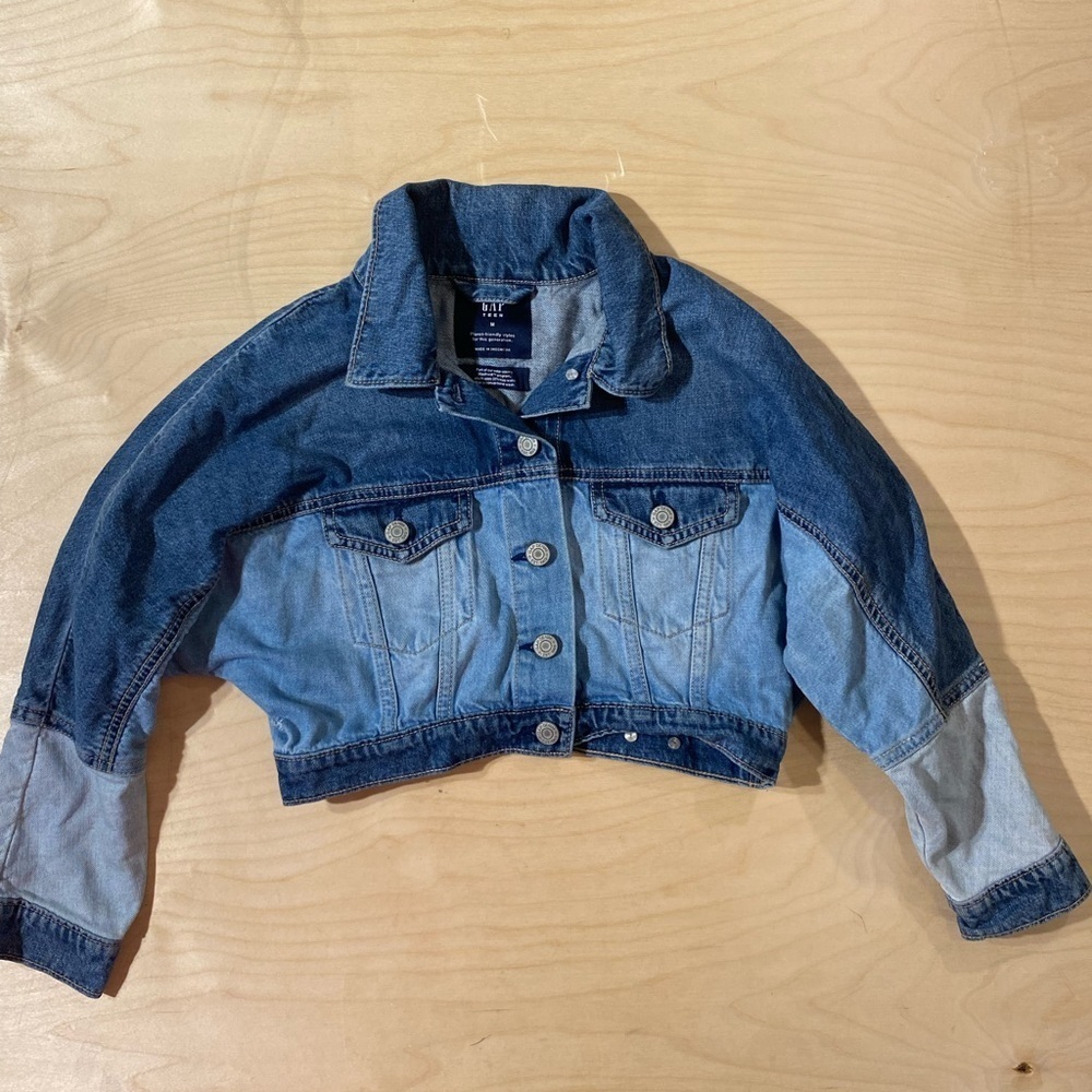 GAP Teen Cropped Jean Jacket Medium (II)